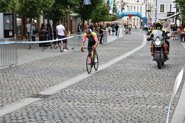 及球队历史 及球队历史