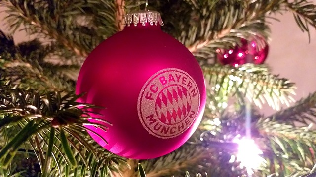 犯规不受控 犯规不受控